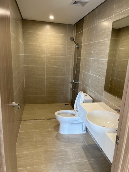 Chủ cần bán căn hộ 3PN giá chỉ 2.75 tỷ. Nhà trống mới