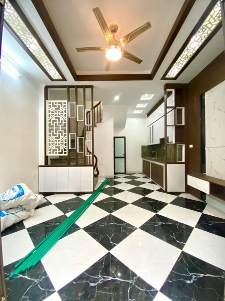 Bán nhà riêng chỉ 4,6 tỷ có ngay hộ khẩu Văn Quán - Nhà mới - Ô tô đõ cửa - Ngõ thông