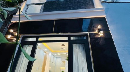 Bán nhà Nguyễn Thượng Hiền, khu vip Bình Thạnh - 40m2, giá chỉ hơn 6 tỷ
