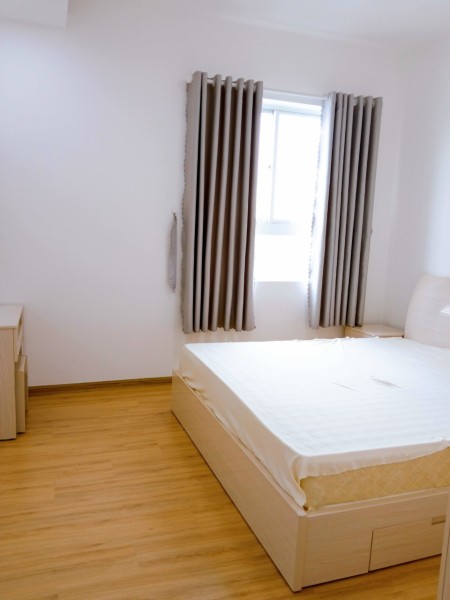 Cho thuê căn góc 2pn 78m full nội thất 11 triệu/th - Moonlight Boulevard, Bình Tân. Lh: 0938308438.