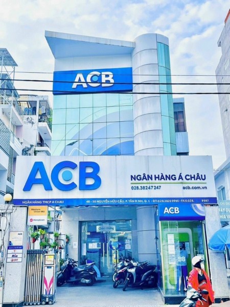 Cho thuê nhà góc 2MT 48 - 50 Nguyễn Hữu Cầu, Phường Tân Định, Quận 1, TPHCM.