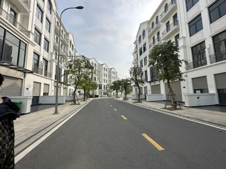 Đi đến slide 10