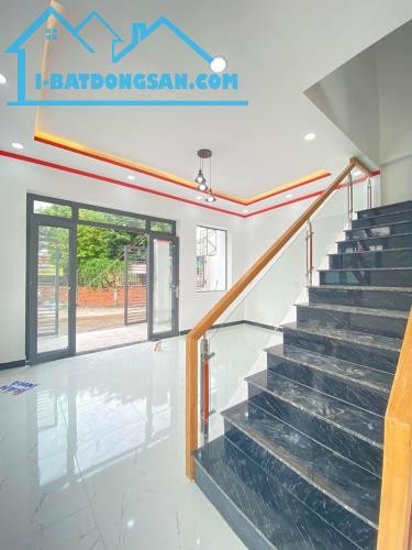Bán nhà Đại Từ, nhà mới đẹp ngõ rộng, 30m 3 tầng chỉ 3 tỷ