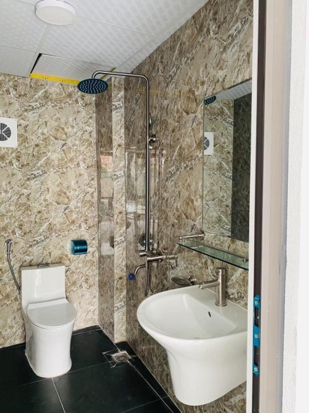 Bán nhà Phùng Hưng – Hà Đông – ô tô 7 chỗ đỗ cửa – 5 tầng – nhỉnh 6 tỷ.