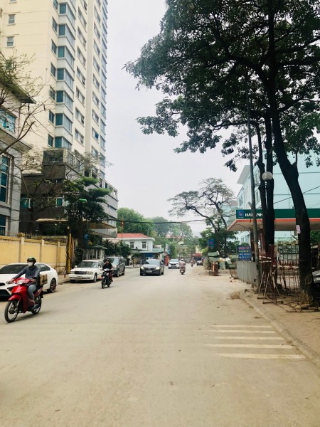 Bán nhà ngõ 322 Mỹ Đình - Nhỉnh 5 tỷ - Kinh doanh – Ngách thông – Dân xây - Nội thất đắt tiền