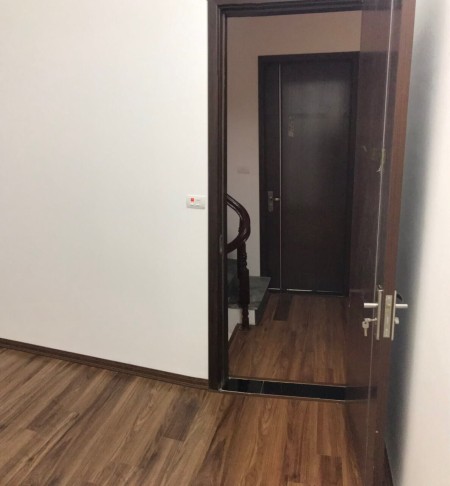 Hiếm! Bán nhà Nguyễn Chí Thanh, dt 48m x3t, mt 3,8m, giá chào 2,9 tỷ