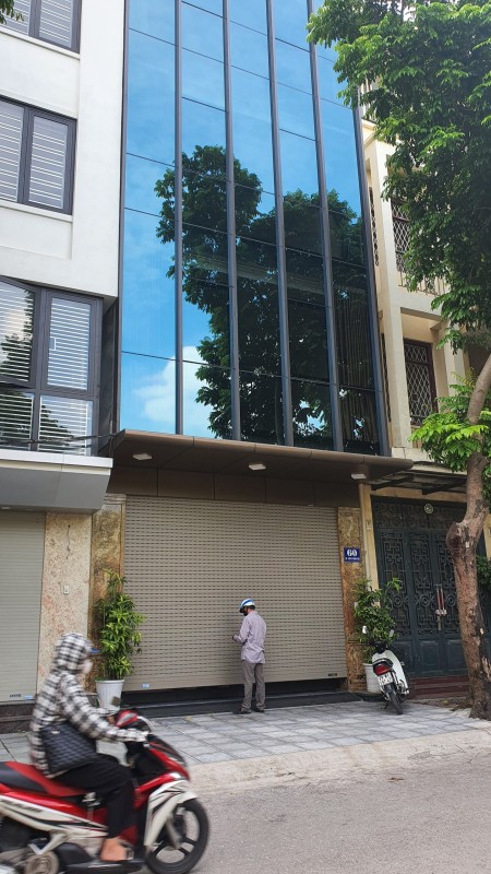 Bán tòa nhà Văn Phòng phố Thái Hà, Đống Đa. DT 79m2, 26 tỷ. 7 Tầng Thông sàn, Thang máy, Ô tô tránh