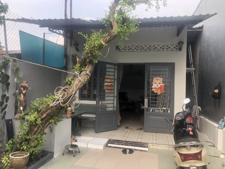 Chính chủ bán nhà 100m2 full thổ cư, hẻm oto 7 chỗ