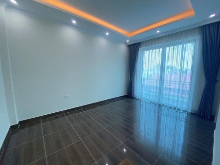Hiếm bán nhà Ngô Quyền – Hà Đông – 51m2 – vừa ở vừa thu tiền.
