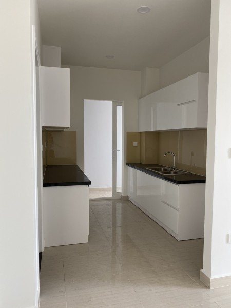 Ngộp ngân hàng bán lỗ hạ giá 300tr căn hộ 3PN 96m2 giá 3tỷ4 bao hết, công chứng sang tên