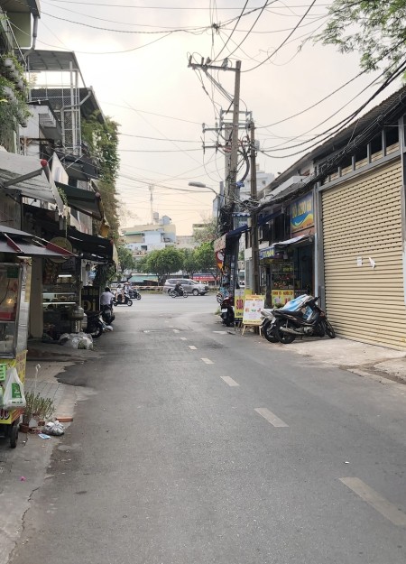 Bán Nhà HXH5m ngay vòng xoay Điện Biên Phủ 3L 110m2 Giá 5,2tỷ
