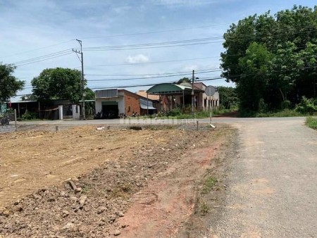 Đất 2 mặt tiền khu mua bán sầm uất Thị trấn Dương Minh Châu Núi Bà Đen