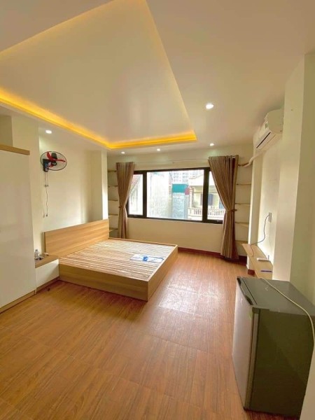 Bán nhà mặt tiền Trần Quốc Vượng, Cầu Giấy, lô góc 3 mặt thoáng, 5 tầng, kinh doanh 60M2,