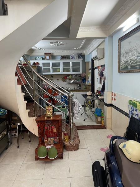Bán nhà 26m2 5 tầng shr Nguyễn Trãi p2 q5 0843555592