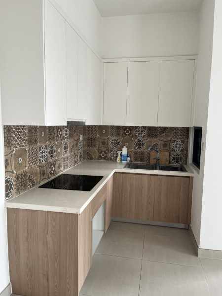 Căn hộ 2pn+1wc 58m2 Aquabay Ecopark hướng Nam, view công viên bán giá rẻ 1tỷ700 có Sổ đỏ
