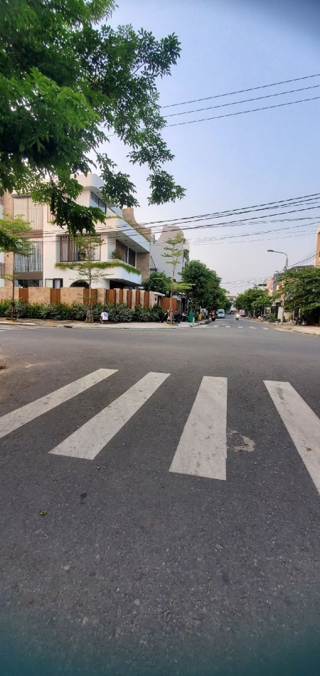 Bán nhà mặt tiền giảm giá cực sốc căn nhà 2 tầng Hòa Xuân, Cẩm Lệ