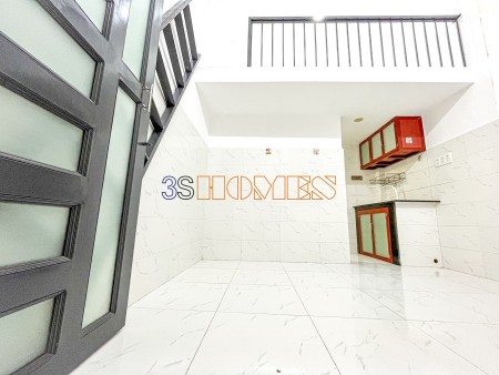 Cho thuê phòng rộng gác cao 1m9 gần chợ Hạnh Thông Tây