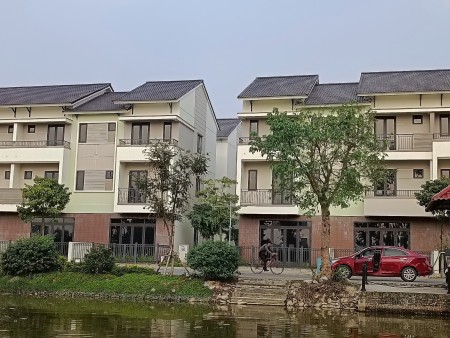 Đi đến slide 2