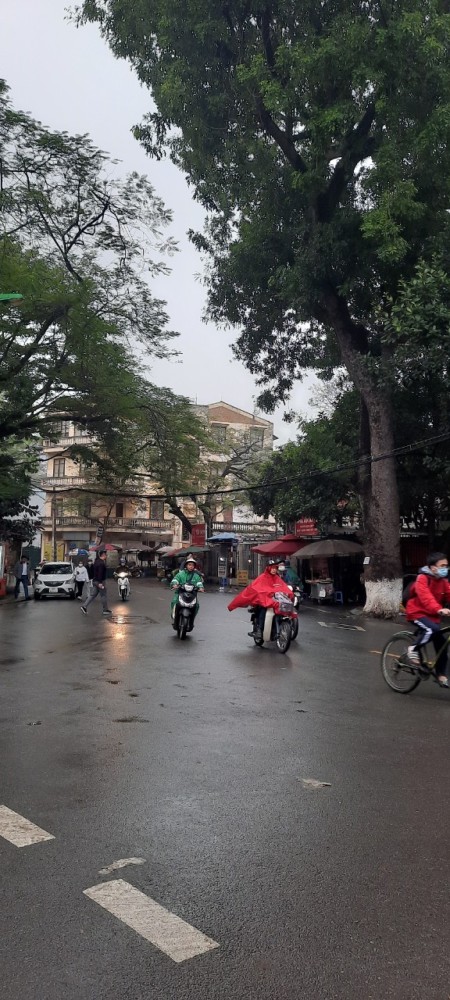 Đi đến slide 4