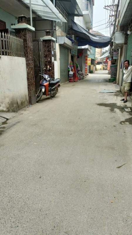 Bán đất gần trường học - kđt Kim Chung - ô tô - kinh doanh – 50m2 - 4,3 tỷ
