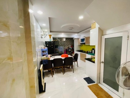 Bán nhà hiếm, nhanh chân ngay cầu Thị Nghè - Bình Thạnh - khu vip - diện tích khủng