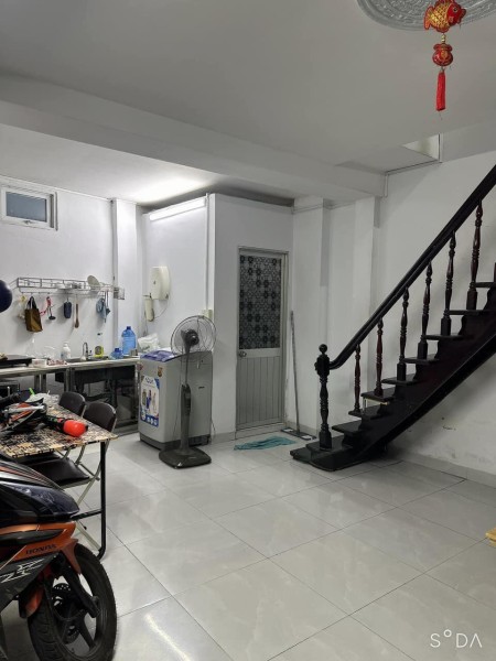 Bán nhà hẻm xe hơi!!! Đường Phạm Văn Hai, Phường 5, Tân Bình