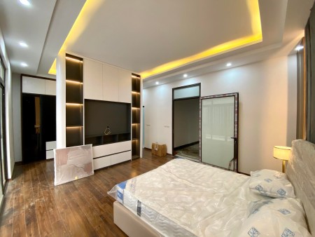 SIÊU PHẨM! Bán nhà phố Hoàng Minh Đạo! Giáp 3 PHỐ LỚN, 45m2, 6T, GIÁ 8 tỷ