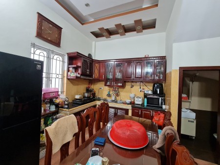 Bán gấp nhà mặt tiền nhỉnh 5 tỷ Thụy Phương nhà dân xây nội thất mới toanh