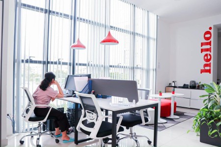 Cho thuê căn office The Sun Avenue set up sẵn văn phòng hiện đại 0909482961