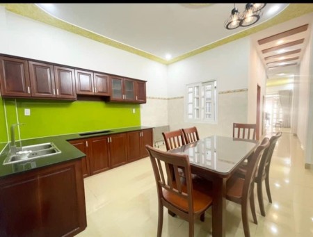 Bán nhà mới full nội thất xịn Quận 9, HXH Đình Phong Phú giá cạnh tranh 78m2 nhỉnh 4 tỷ