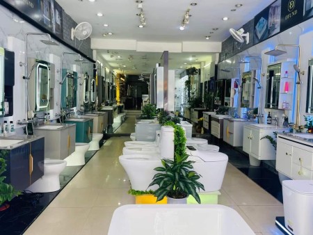 Bán nhà mặt phố Trần Khát Chân, lô góc, thang máy 5 tầng x 50m2, chỉ 22.5 tỷ