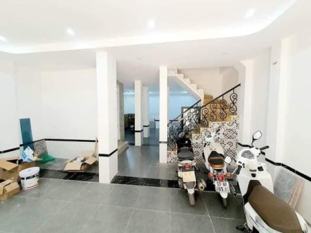 Bán nhà CCMN Thịnh Quang, Đống Đa 80m, 8 tầng, mt 6.2m, giá 18.8 tỷ.