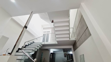 HIẾM!! Bán nhà 6 tỷ - Tậu ngay nhà đẹp 93m2 - TKTQ - Sơn Kỳ - Tân Phú - 3 Tầng BTCT