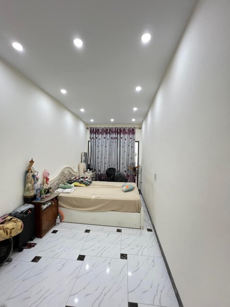 Chính chủ bán nhà ngõ Trại Cá ngõ thoáng, giá tốt 45m2 chỉ 3 tỷ6