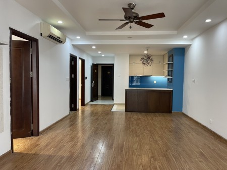 Bán căn hộ 2 ngủ 95m2 Times City, Minh Khai đồ cơ bản giá 4.2 tỷ