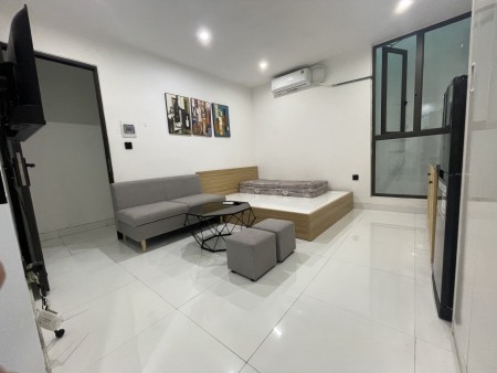 Cho thuê căn hộ CCMN full đồ cực đẹp tại Hoàng Ngân