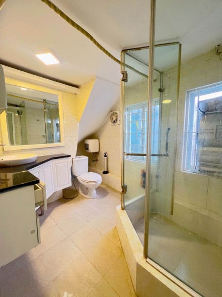 Bán nhà riêng, 3 tầng, chính chủ, mặt ngõ-Đào Tấn. Giá 3,4 tỷ.