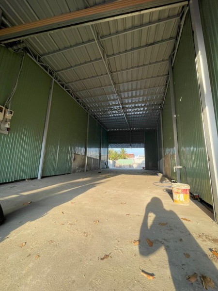 Chính chủ cho thuê kho xưởng chứa hàng DT từ 160 đến 650M2 tại quận 7 giá từ 12 triệu/ tháng