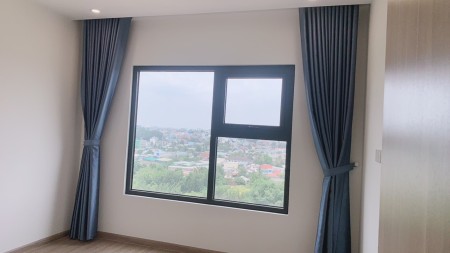 Cho thuê căn hộ 3PN bếp rèm Vinhomes Quận 9 chỉ 8 triệu