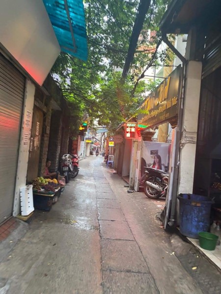 Bán nhà phố Nguyễn Khánh Toàn, Cầu Giấy, 90m2, mặt tiền 4.5m, nở hậu, giá 11.2 tỷ.