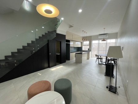 Cho thuê nhà phố Palm Residence vị trí đắc địa số 1 khu Đông Sài Gòn