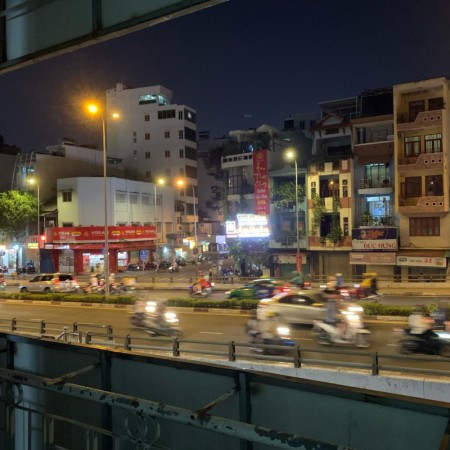 Đi đến slide 4