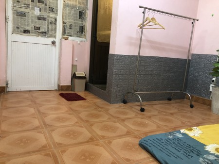 Cho thuê phòng trọ 18m2 Hồ Văn Huê, Phú Nhuận có nội thất giờ tự do 3tr