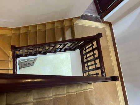 Bán nhà phân lô ngõ 191 Thạch Bàn chủ đầu tư mới xây