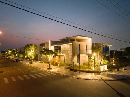 Đi đến slide 2