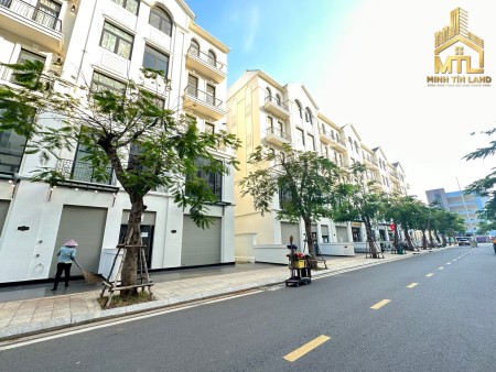 HOT Bán gấp Nhà phố Vinhomes Grand Park 126m2 lỗ 1 tỷ bán 18,3 tỷ BTP