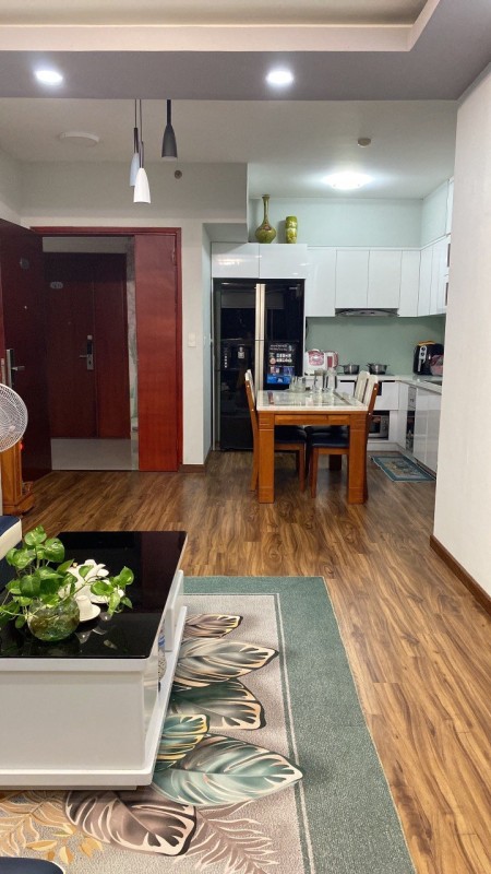 Chính chủ bán CH Thuận Việt 89m2, 3pn, tặng NT, căn góc, view Q1, SH vĩnh viễn. Giá Thật: 3.7 tỷ TL