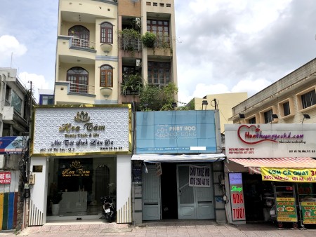 Cho thuê văn phòng mặt tiền đường 207 Võ Thị Sáu, có chỗ ngủ lại, 110m2 quận 3, 20 triệu