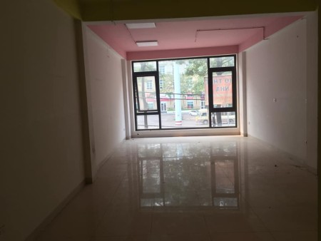 Chính chủ cho thuê mặt bằng nhà 55m2 và 68m2 x 4 tầng số 57C 57D mặt đường Mễ Trì đối diện The Manor