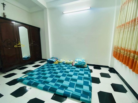 Bán nhà Hồng Lạc Tân Bình 38m2 sát mặt tiền chỉ nhỉnh 3 tỷ